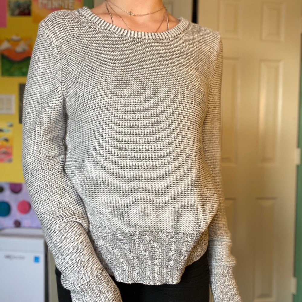 Calvin Klein Sweater